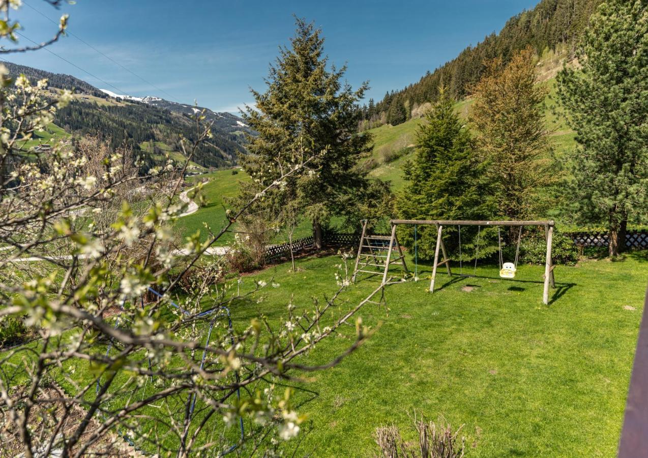Gaestehaus Huber Fruehstueckspension Schladming Eksteriør billede